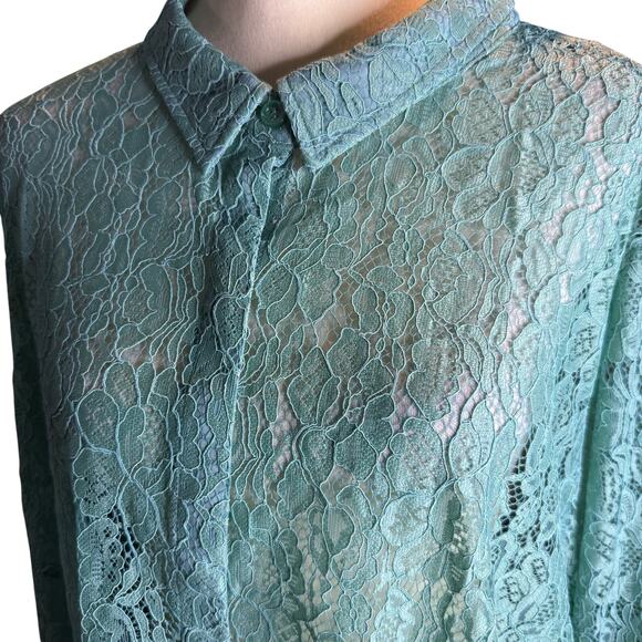 Wildfang The Empower Lace Button Up, Mint Green Sage, Plus Size 3XL, NWT - Picture 9 of 12